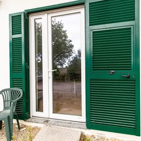 Apartment Chiavari Cozy Apartments In Villa With Shared Garden & Parking *
