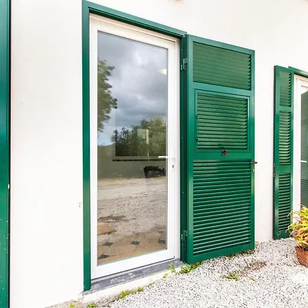 Chiavari Cozy Apartments In Villa With Shared Garden & Parking Apartment *