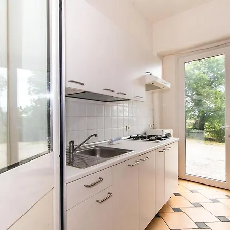 Apartamento Chiavari Cozy Apartments In Villa With Shared Garden & Parking Chiavari